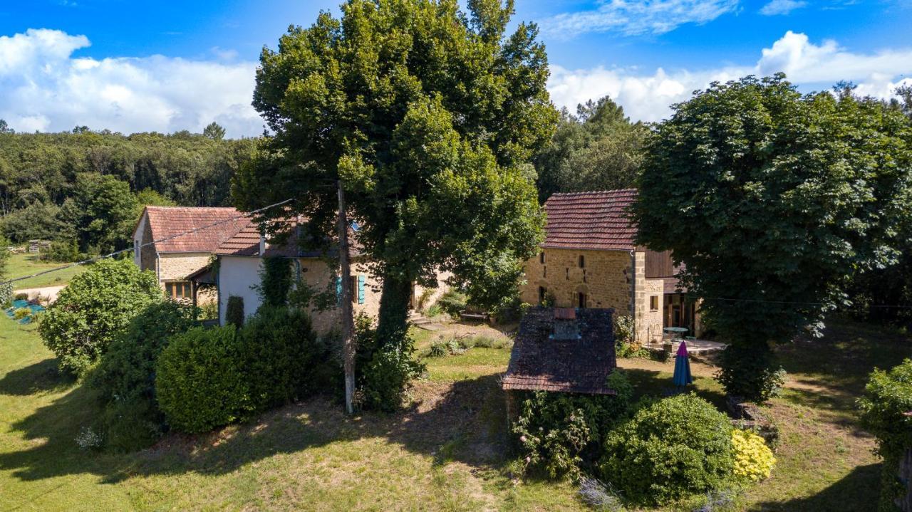 Gites Le Clos De Veyrignac Bagian luar foto