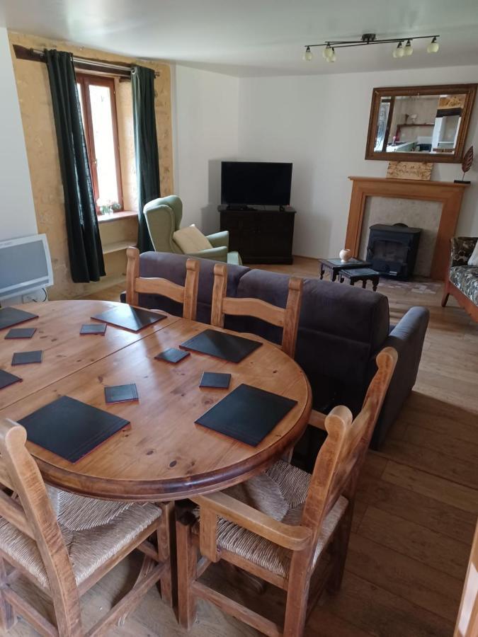 Gites Le Clos De Veyrignac Bagian luar foto