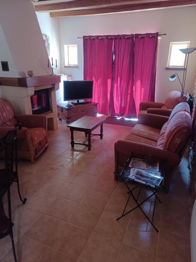 Gites Le Clos De Veyrignac Bagian luar foto