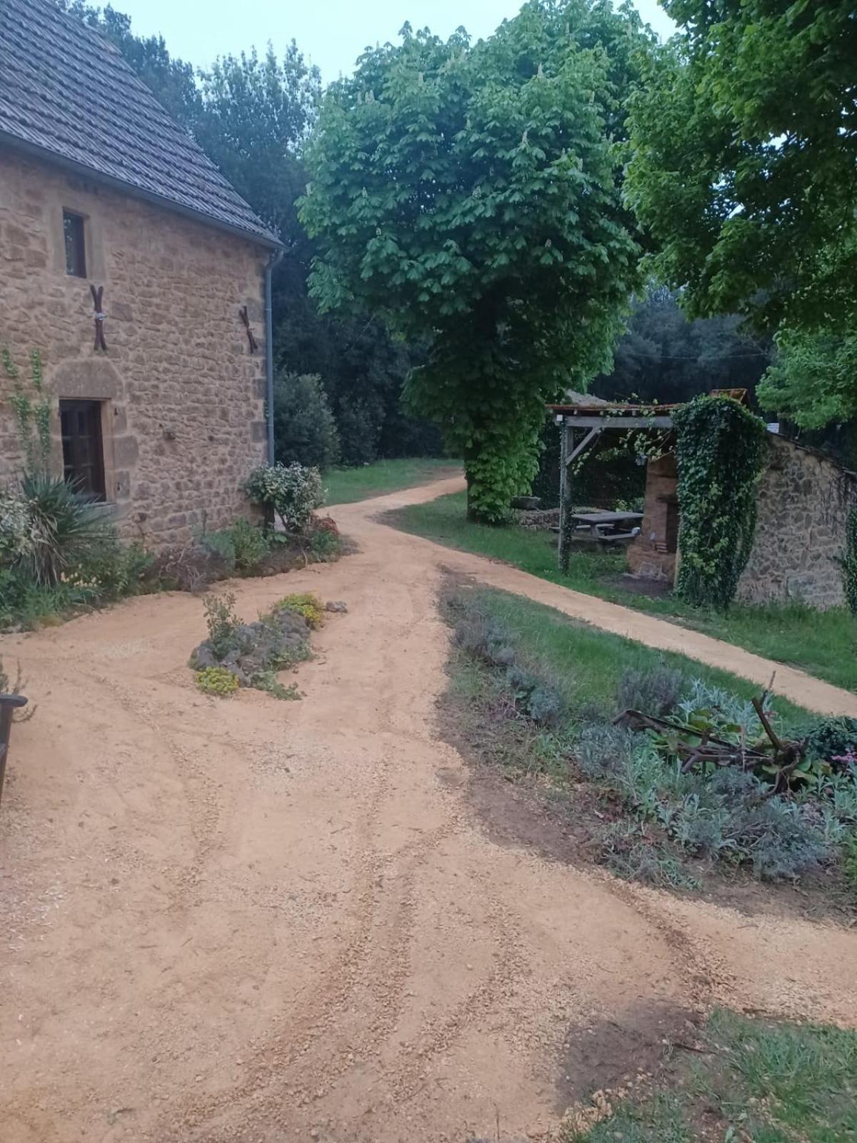 Gites Le Clos De Veyrignac Bagian luar foto